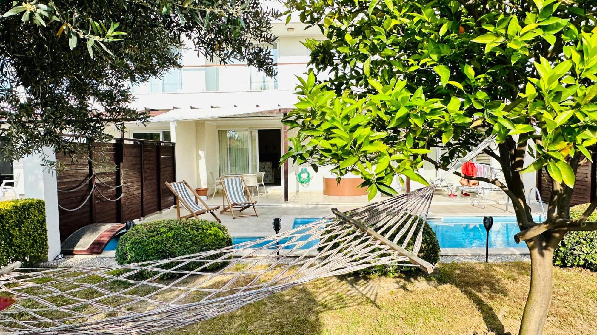 Villa Babylon Luxury With Private Pool And Indoor Heated Pool Side